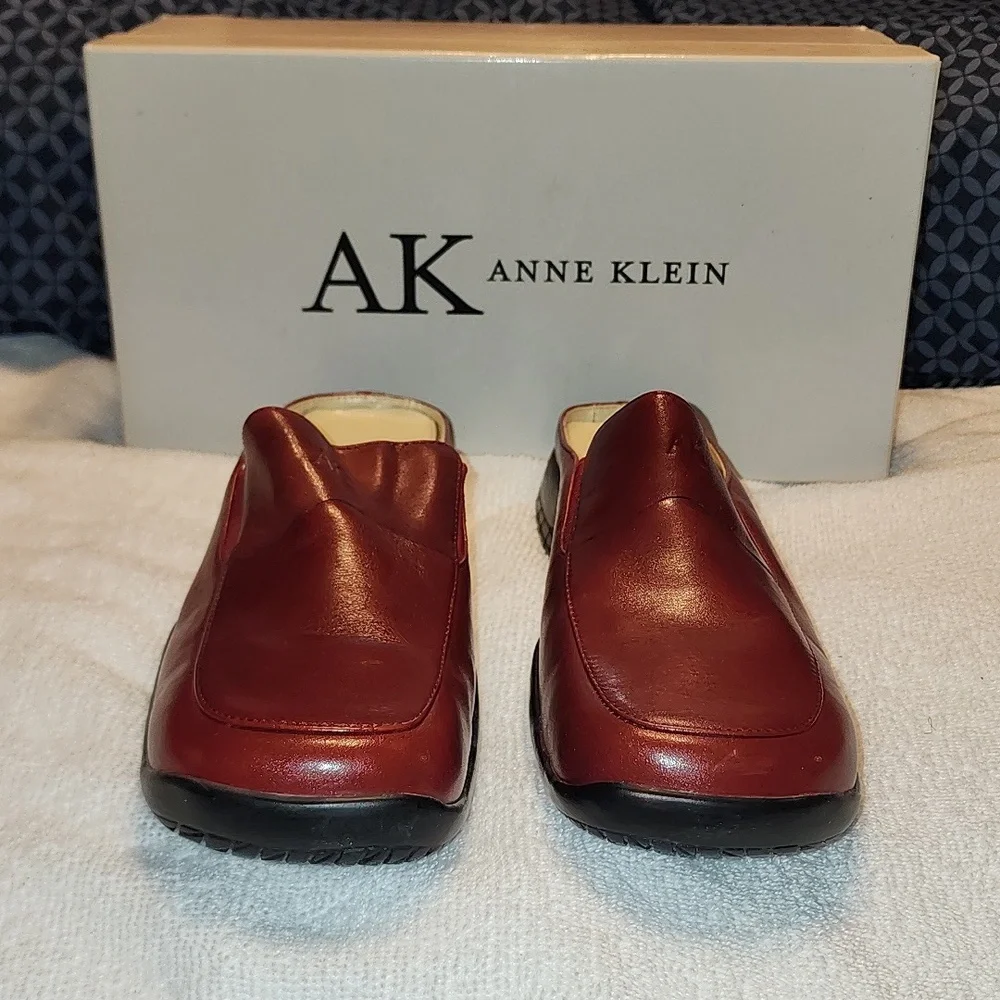 Women's Anne Klien - Picture 1 of 9